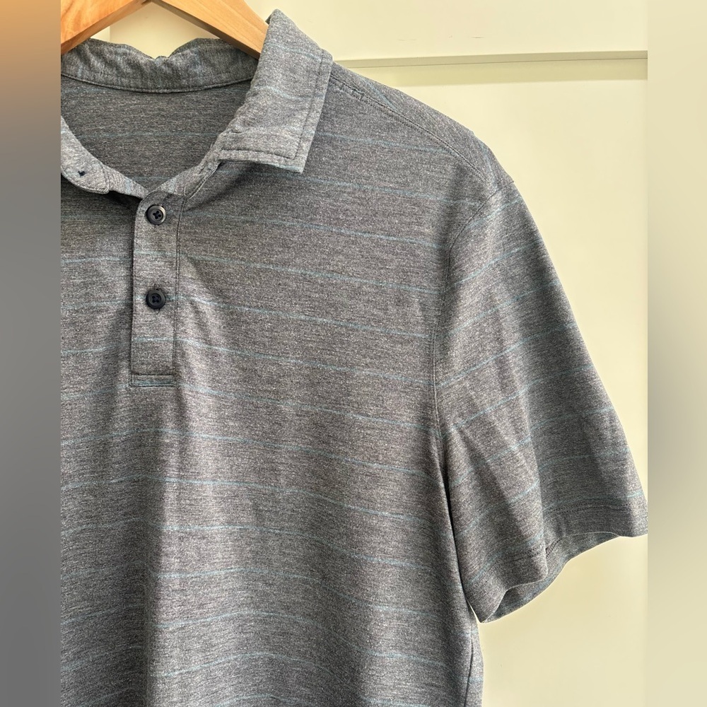 Lululemon Men’s Evolution Polo Shirt Gray Stripe Size Small performance - Picture 5 of 5